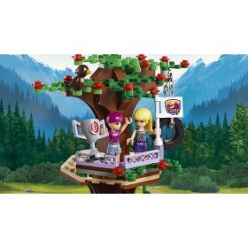 Bild på LEGO Friends - Äventyrslägret: trädkoja 41122