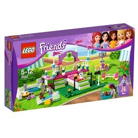 Bild på Lego Friends - Hundutställning i Heartlake 3942