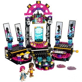 Bild på LEGO Friends - Popstjärnornas scen 41105