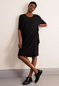 Bild på Boob Wonton Klänning (Black)