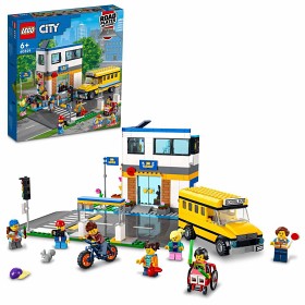 Bild på LEGO My City 60329 Skoldag