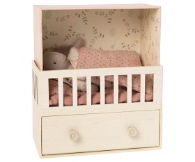 Bild på Maileg Babyrum med mini kanin (Rosa)