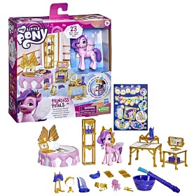 Bild på My Little Pony Royal Room Reveal (Princess Petals)